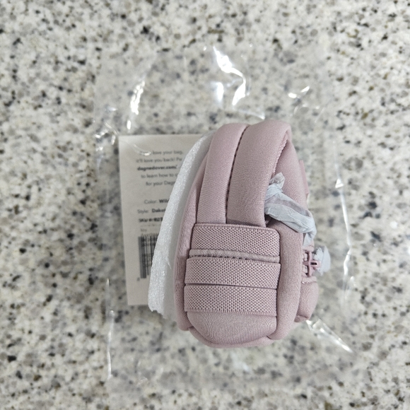 Dagne Dover limited edition Dakota Keychain (wild rose) - Picture 3 of 10